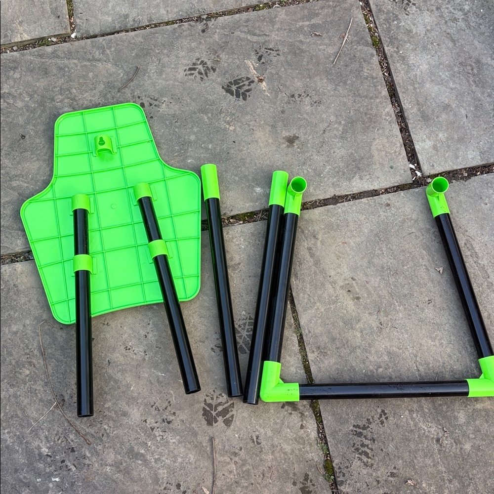 Interactive Target for Kids - Green and Black - Picture 5 of 5